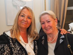 Dina Larot Kalenderpräsentation 2026